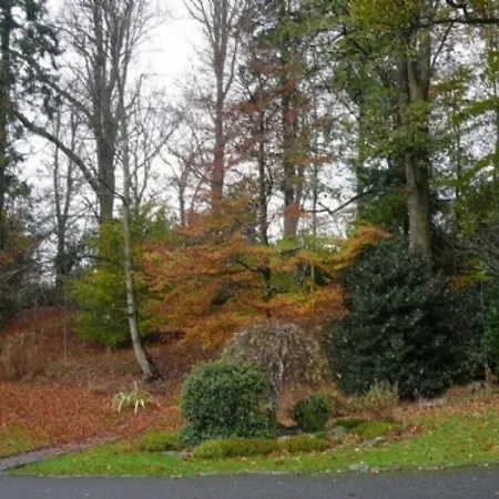 Bridge 13, Within Walking Distance Of Town Centre, Strictly No Pets Дом отдыха